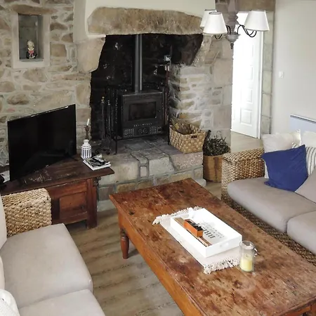 Natural Stone House With Maritime Flair * Plougasnou